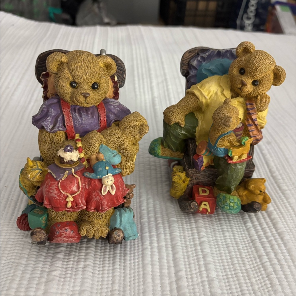 Charming Bear Figurine Duo with Colorful Outfits